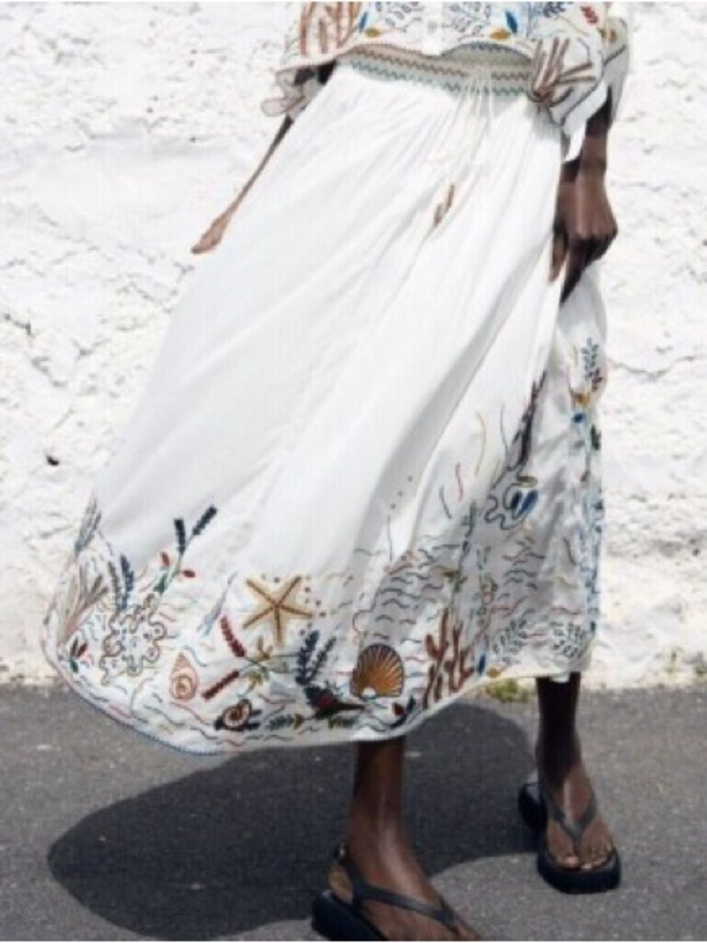 ZARA Mid-Waist Smocked Sea Motif Embroidered Long Skirt Size Large - Picture 3 of 11